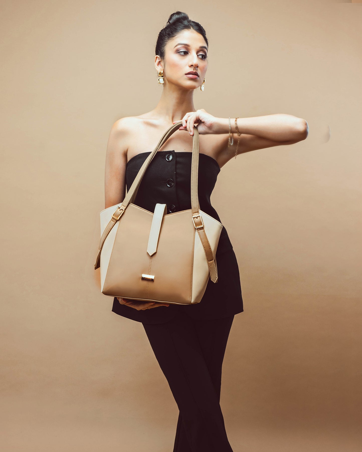 Latte Luxe Elara Tote bag