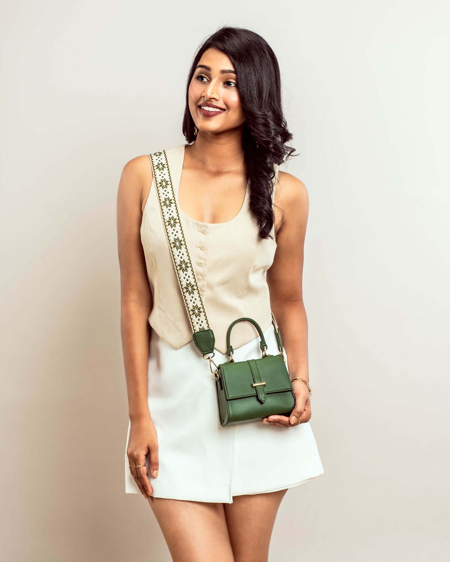 Emerald Elegance Mini Sling bag