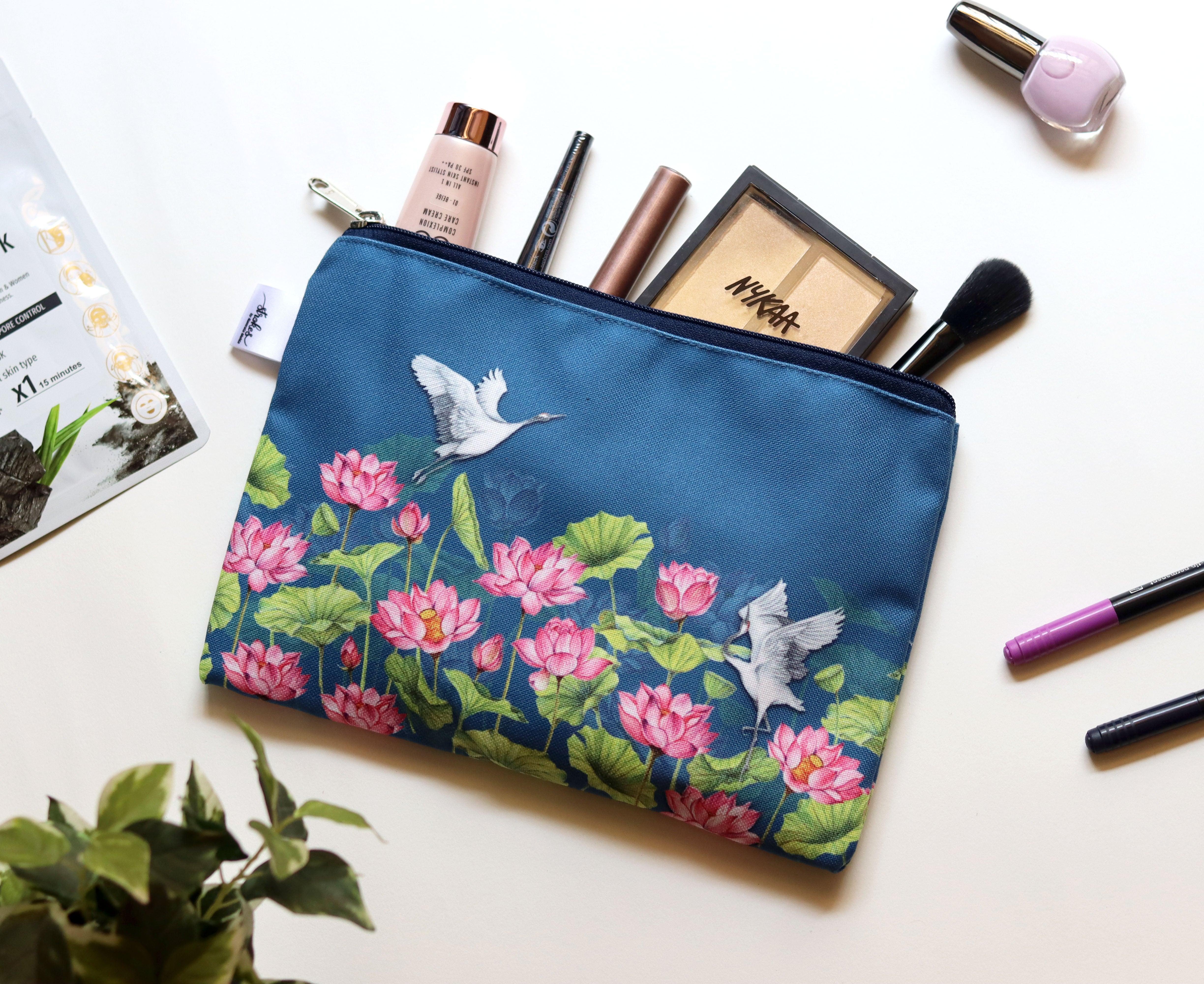 Nykaa pouches discount